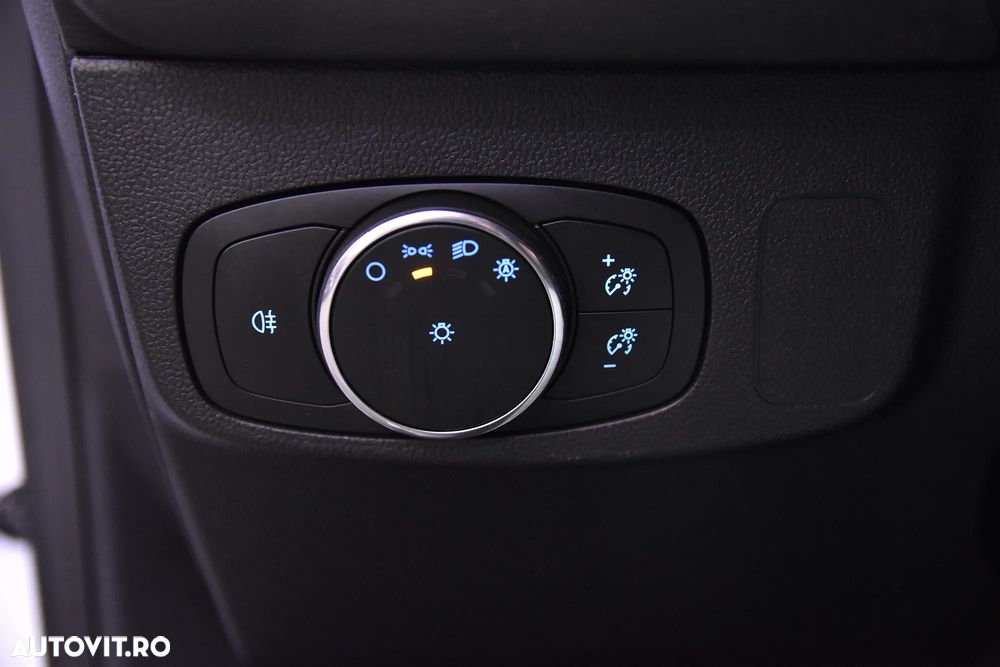 Ford Focus - 14