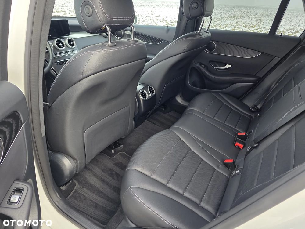 Mercedes-Benz GLC 200 d 4-Matic - 10