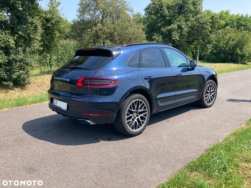 Porsche Macan - 10