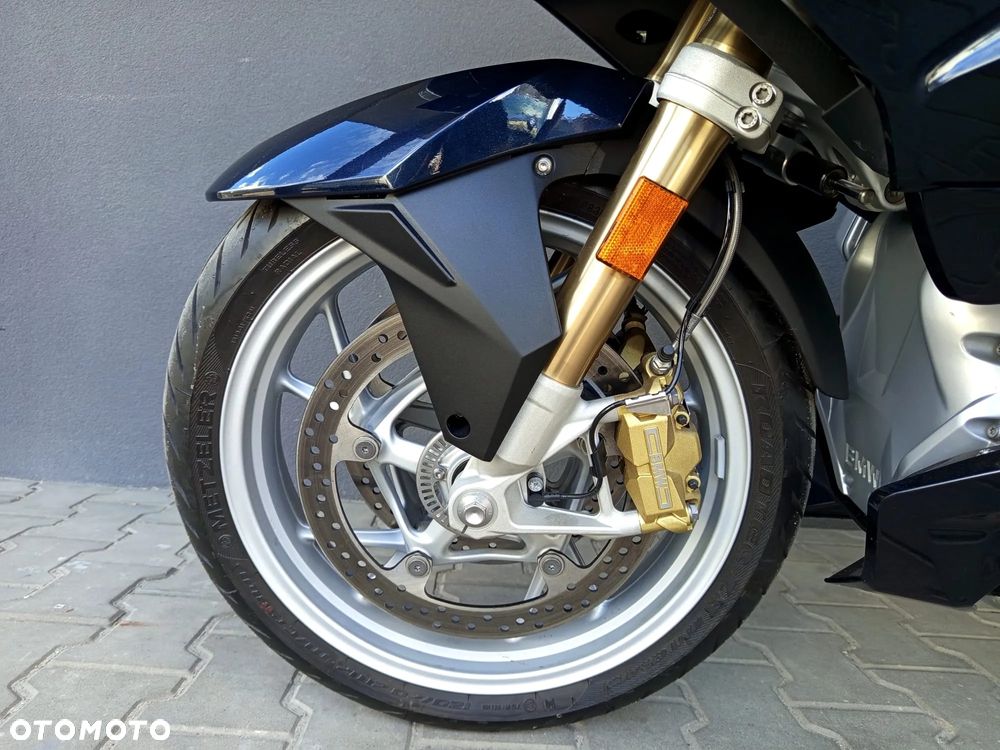 BMW RT - 24
