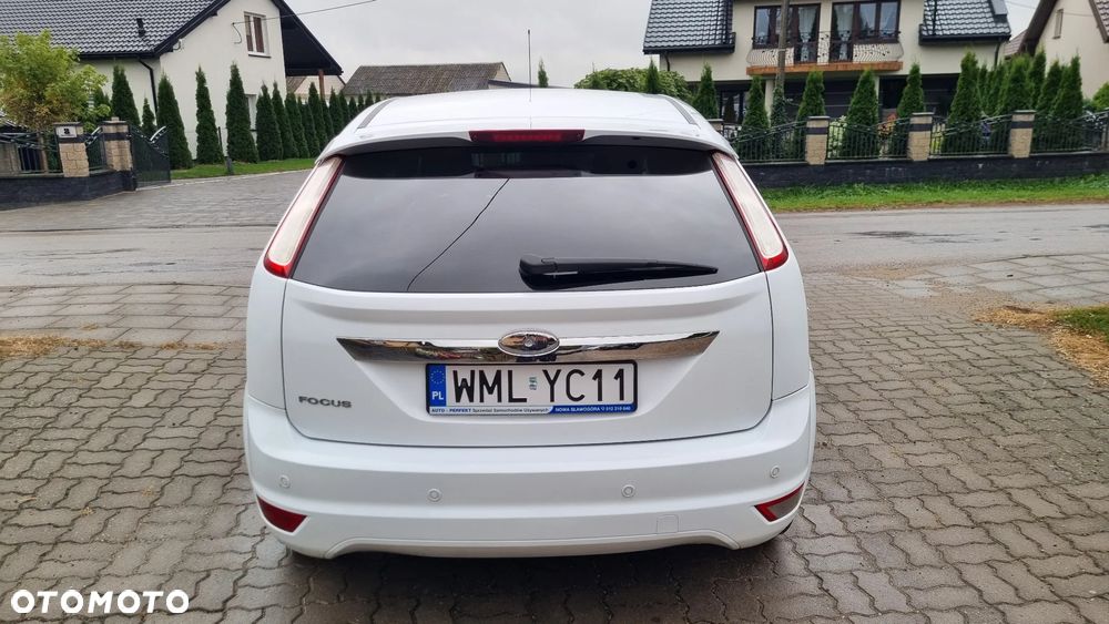 Ford Focus 2008 photo 3