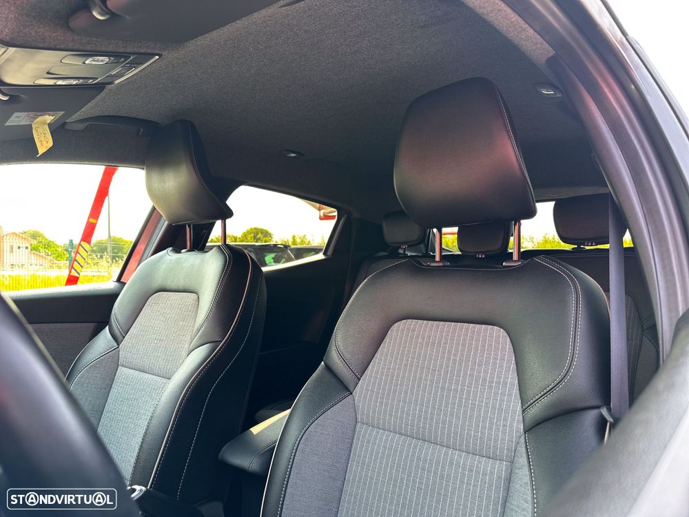 Renault Clio 1.0 TCe Techno - 17