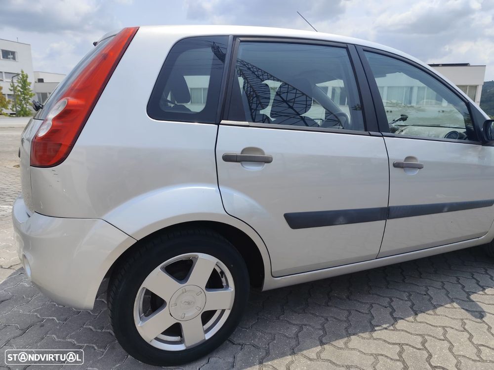 Ford Fiesta 1.25 Zetec - 3