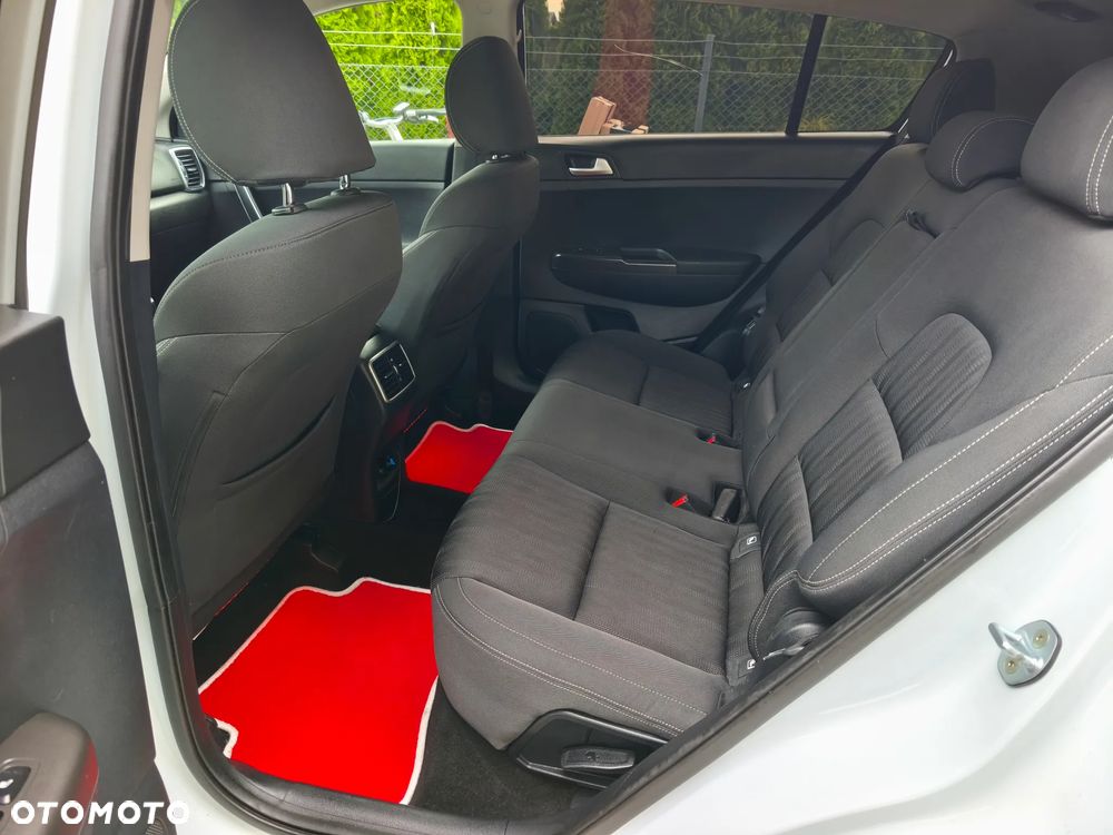 Kia Sportage 1.6 GDI 2WD DREAM-TEAM EDITION - 17