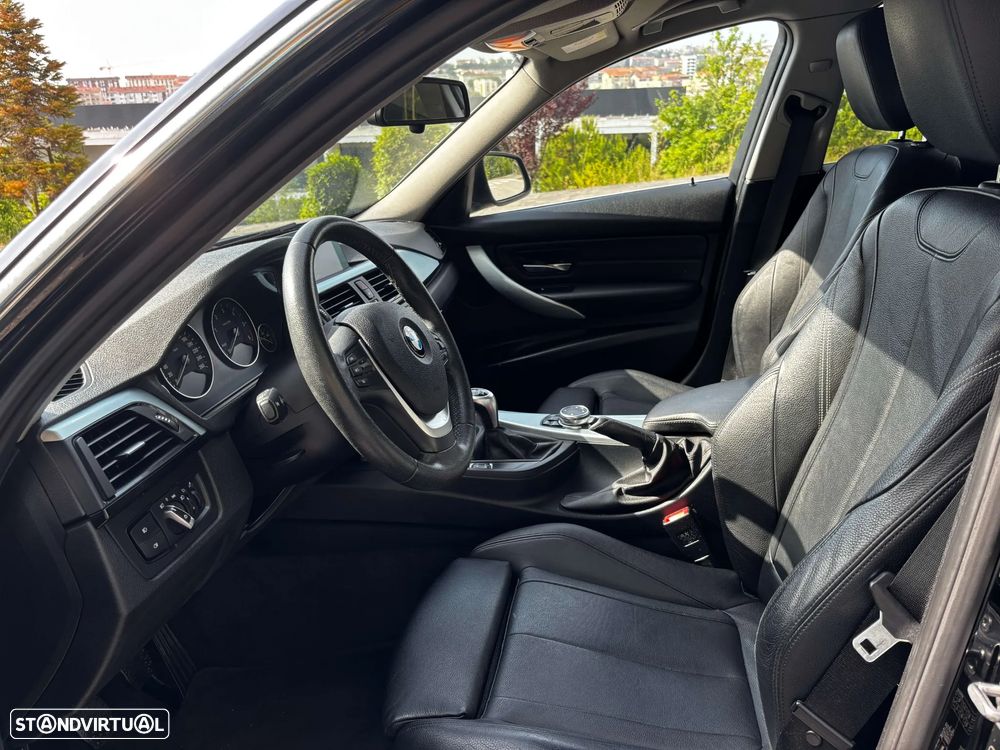 BMW 320 d xDrive Luxury Line - 8
