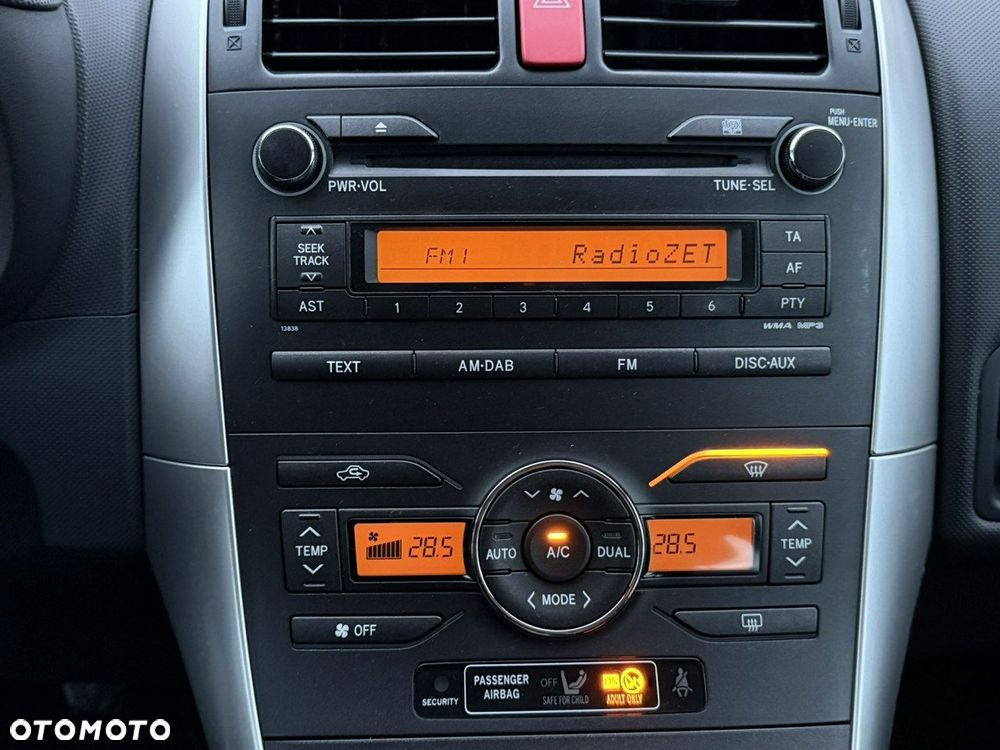 Toyota Auris 1.6 Comfort - 23