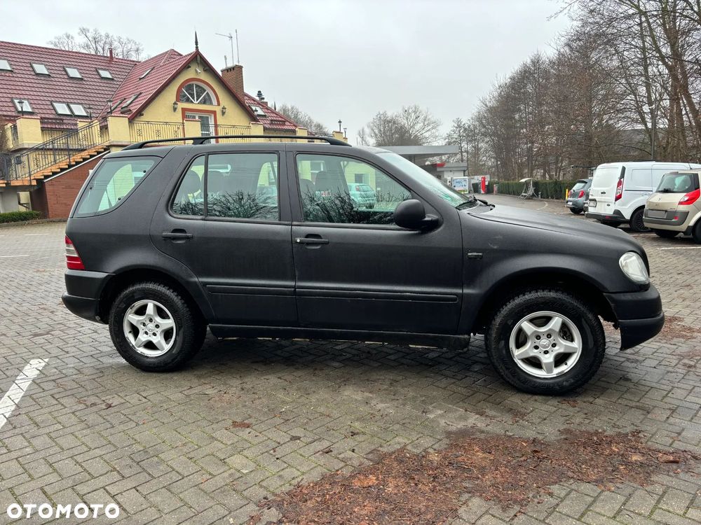 Mercedes-Benz ML 320 - 4