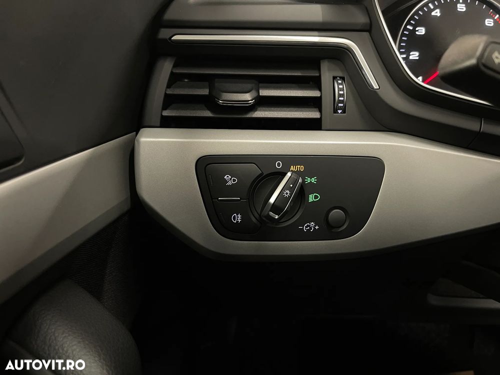 Audi A4 35 TFSI S tronic MHEV Advanced - 23