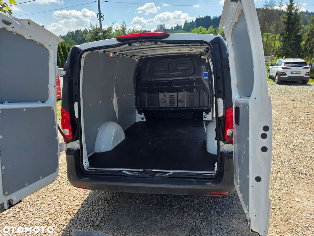 Mercedes-Benz Vito - 16