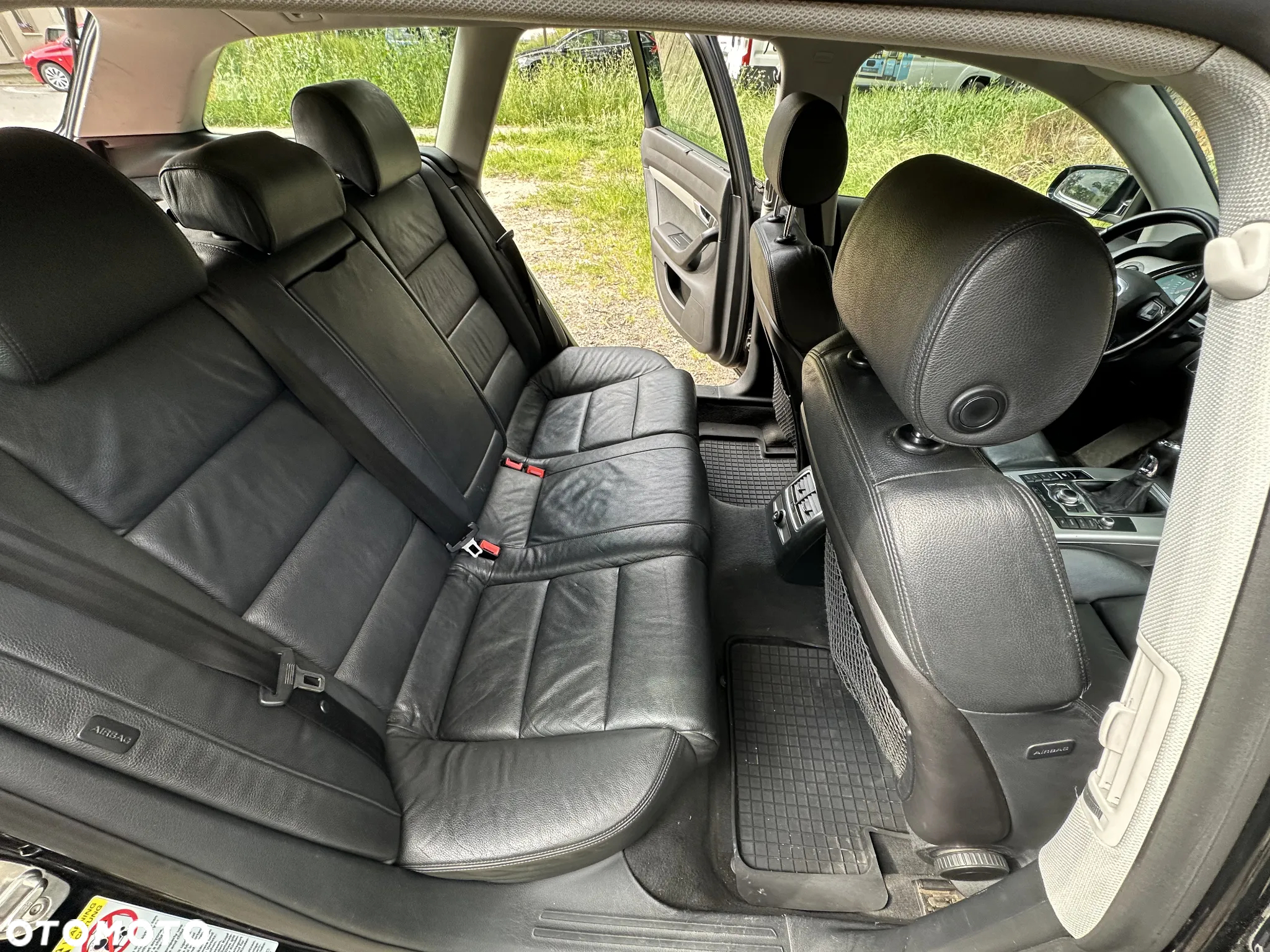 Audi A6 Avant 2.4 - 11