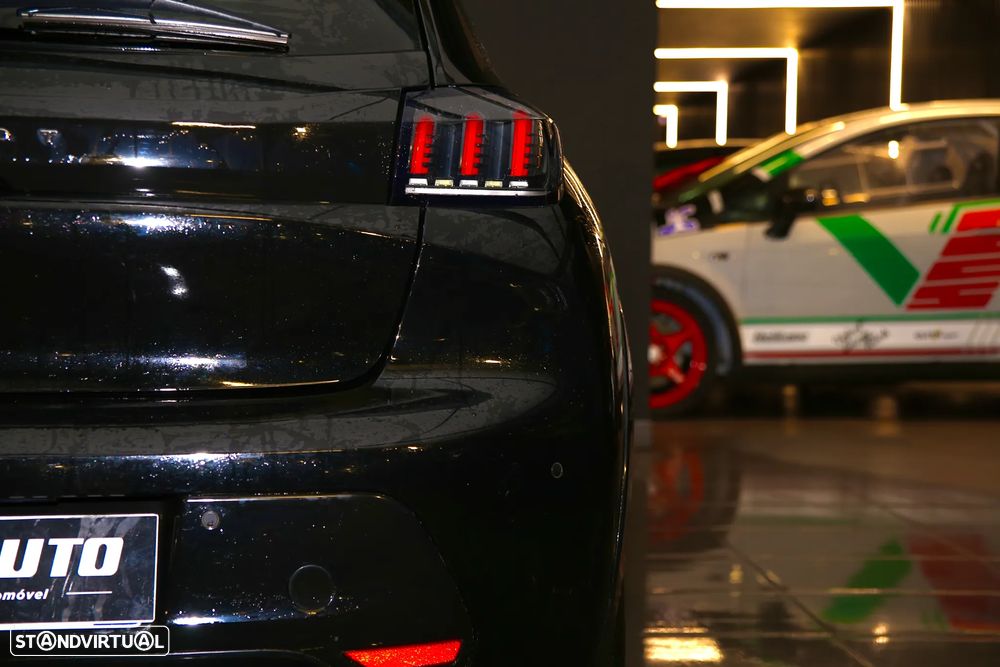 Peugeot e-208 Allure Pack - 8