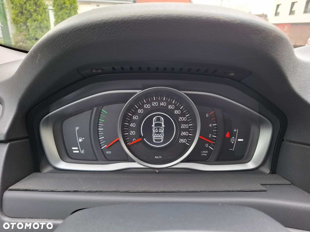 Volvo V70 D3 Drive-E Kinetic - 19