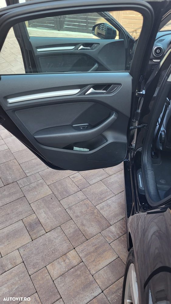 Audi A3 2.0 TDI Ambiente - 4