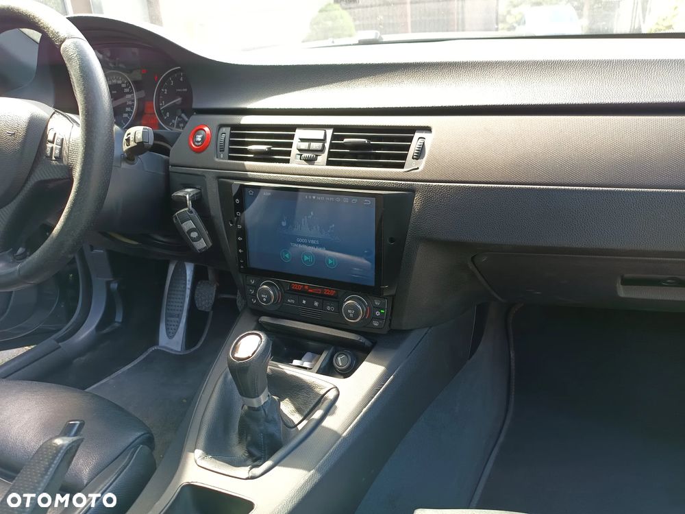BMW Seria 3 325i - 11