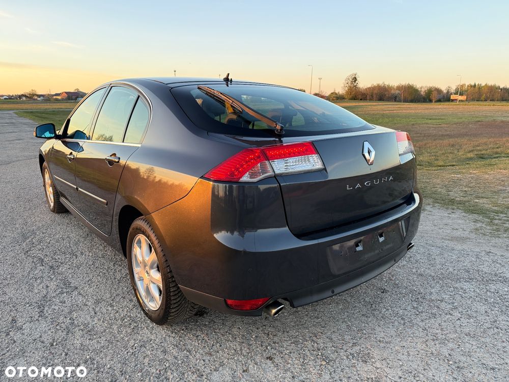 Renault Laguna 2.0 TCe 170 Dynamique - 9