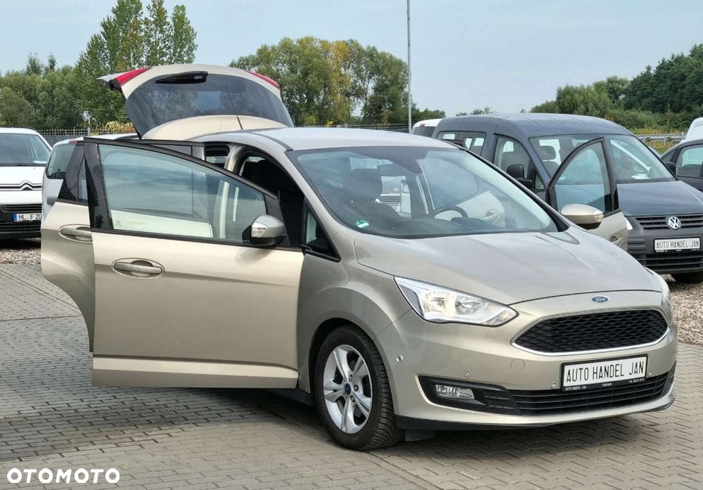 Ford C-MAX - 21