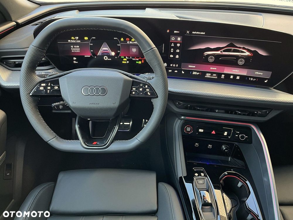 Audi Q5 Sportback - 13