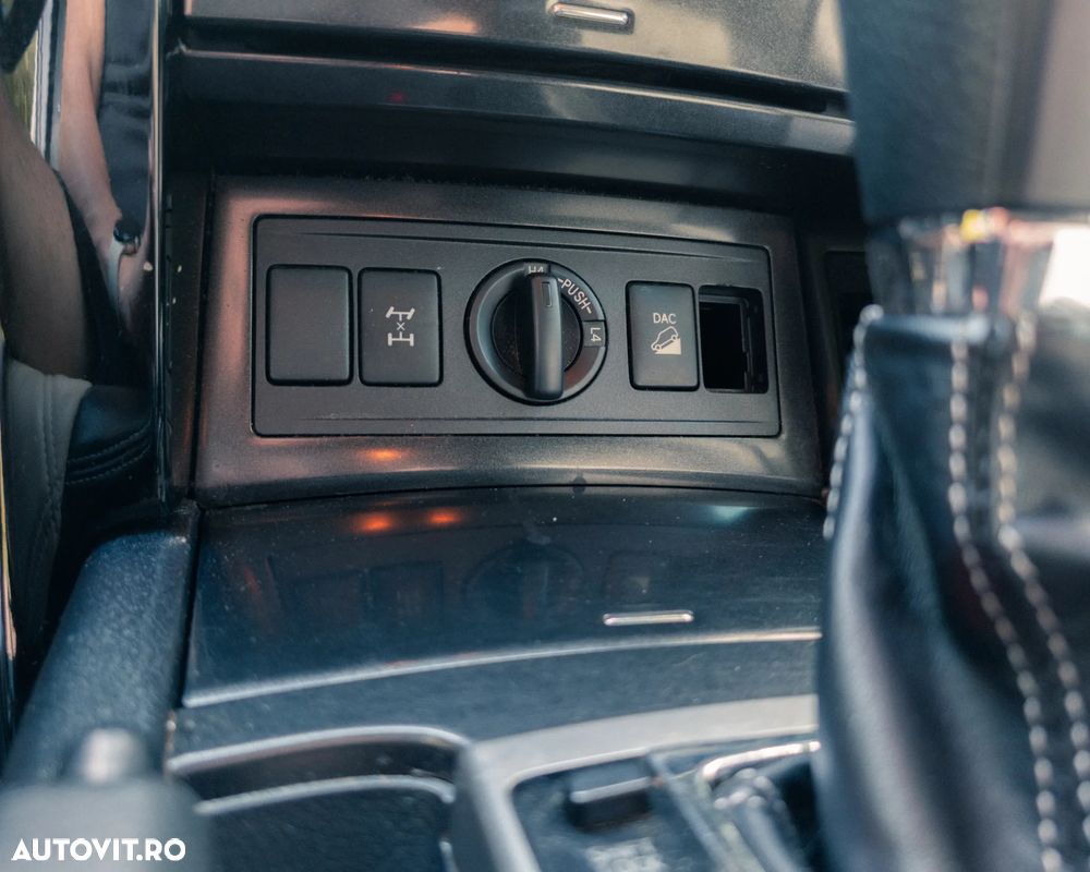 Toyota Land Cruiser 3.0l Turbo D-4D Aut. Executive - 3