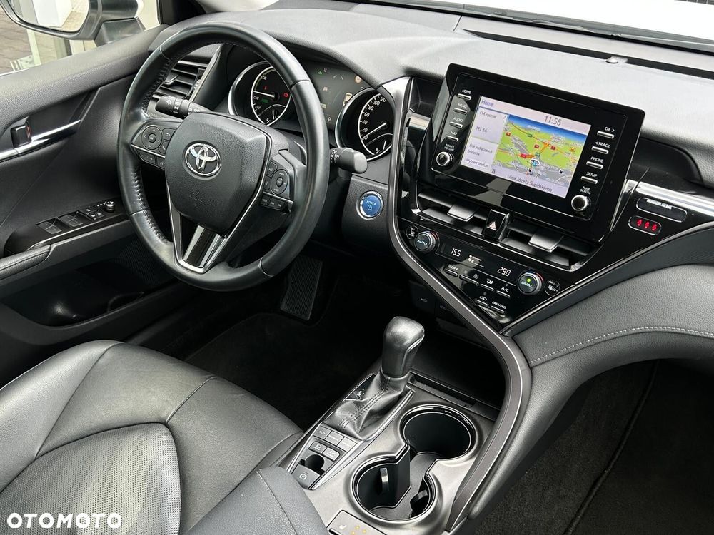 Toyota Camry 2.5 Hybrid Comfort CVT - 16