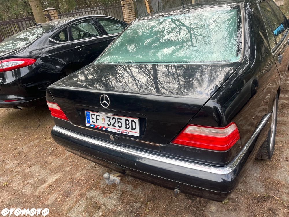 Mercedes-Benz 280 1996 photo 3