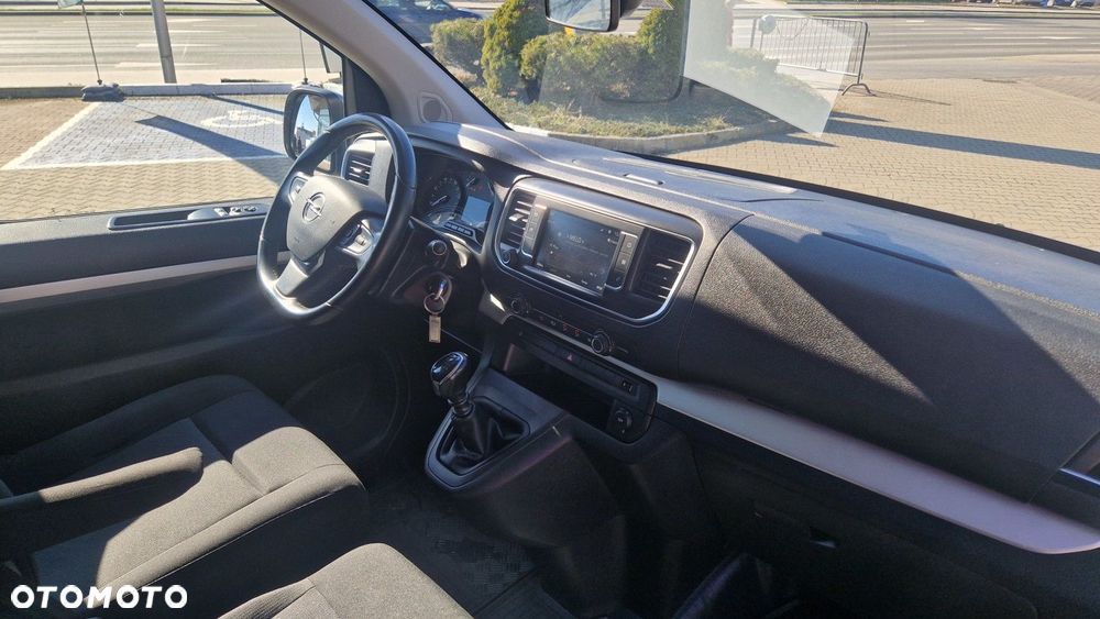 Opel Vivaro - 13