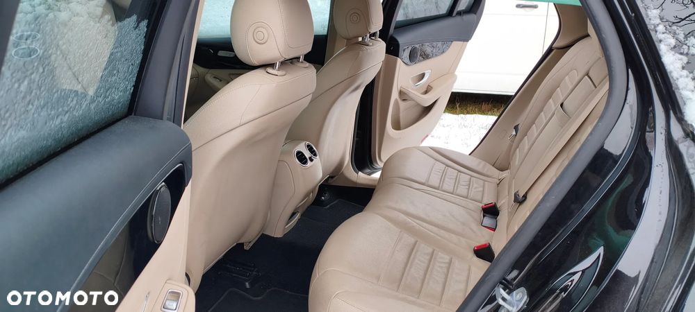 Mercedes-Benz GLC 220 d 4Matic 9G-TRONIC Exclusive - 14