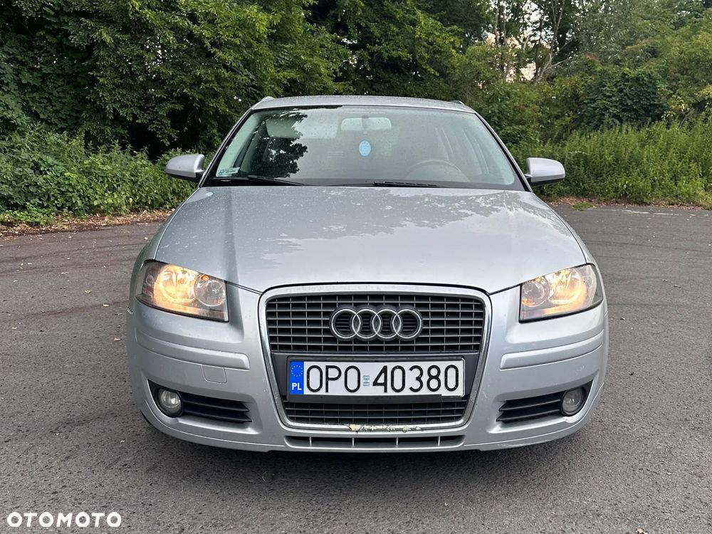 Audi A3 Sportback 2.0 TDI Ambiente - 23