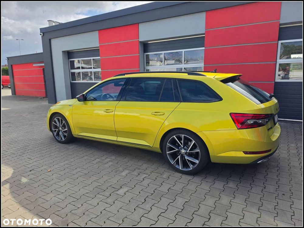 Skoda Superb 2.0 TSI Sportline DSG - 9