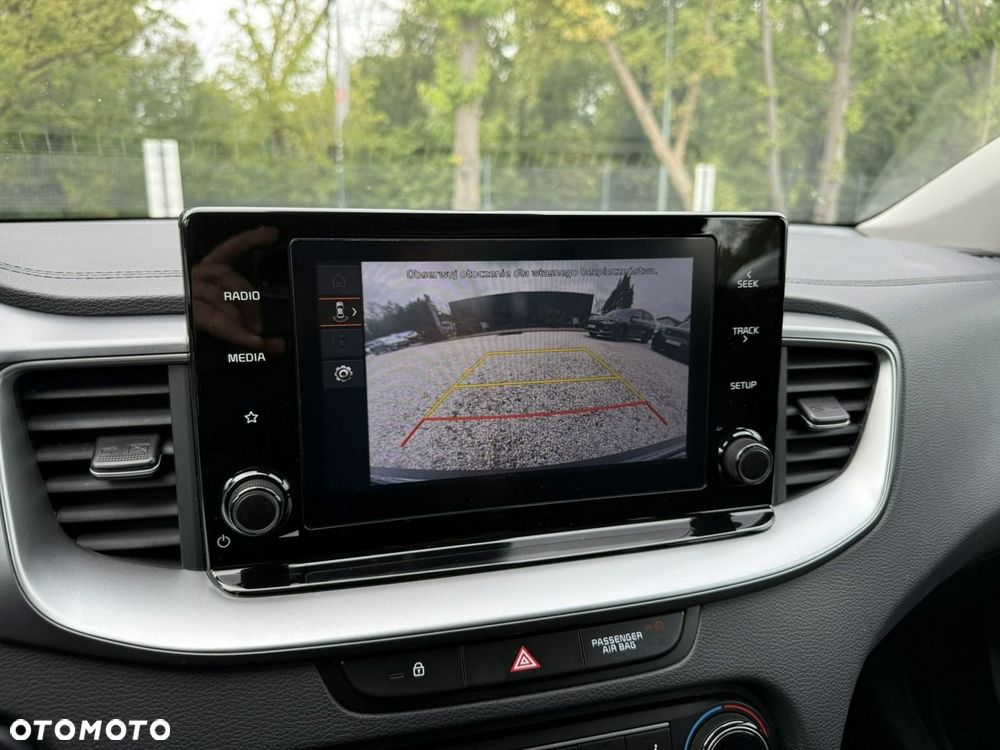 Kia Ceed - 29