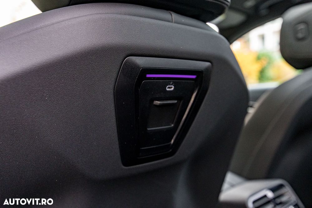 BMW Seria 5 520d xDrive AT MHEV - 26