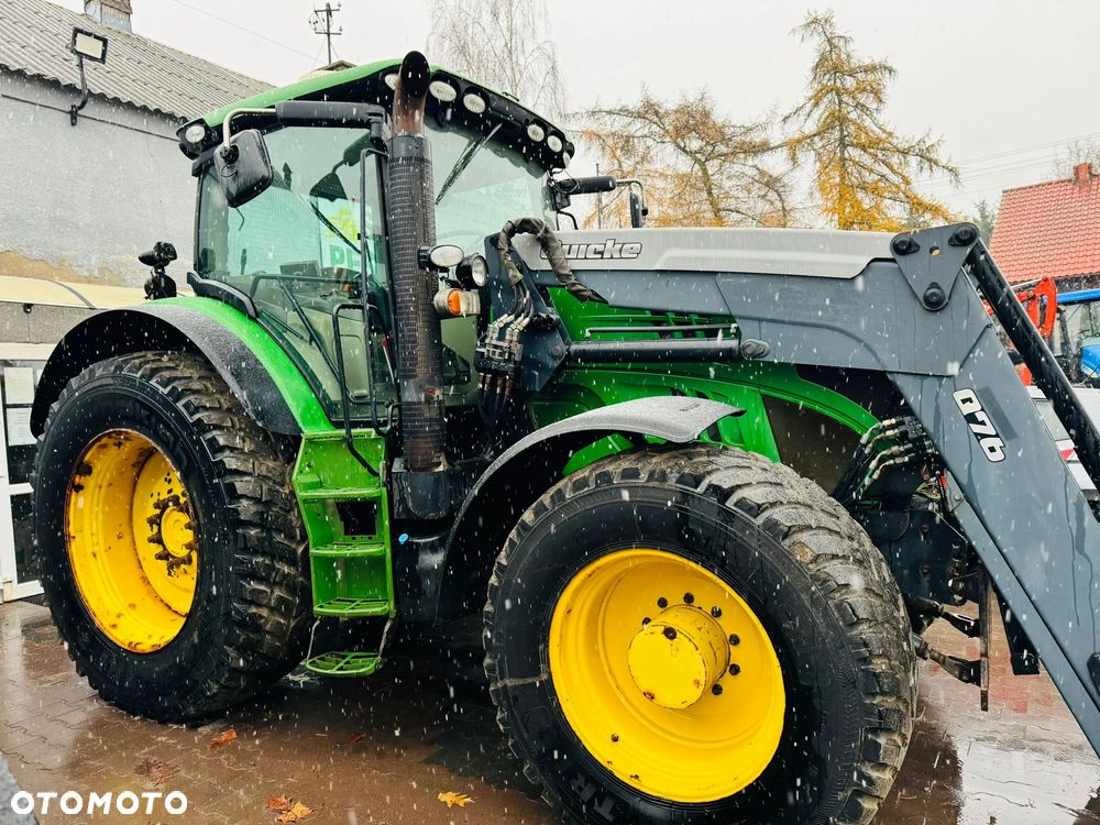 John Deere 6210R - 1