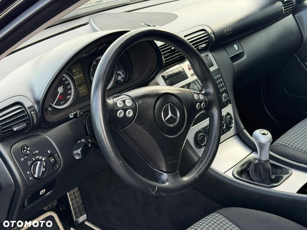 Mercedes-Benz Klasa C - 36