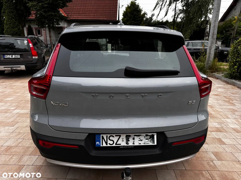 Volvo XC 40 B3 Essential - 3