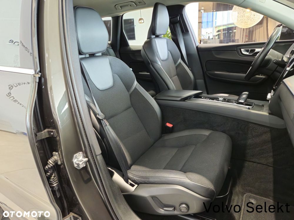 Volvo XC 60 - 29