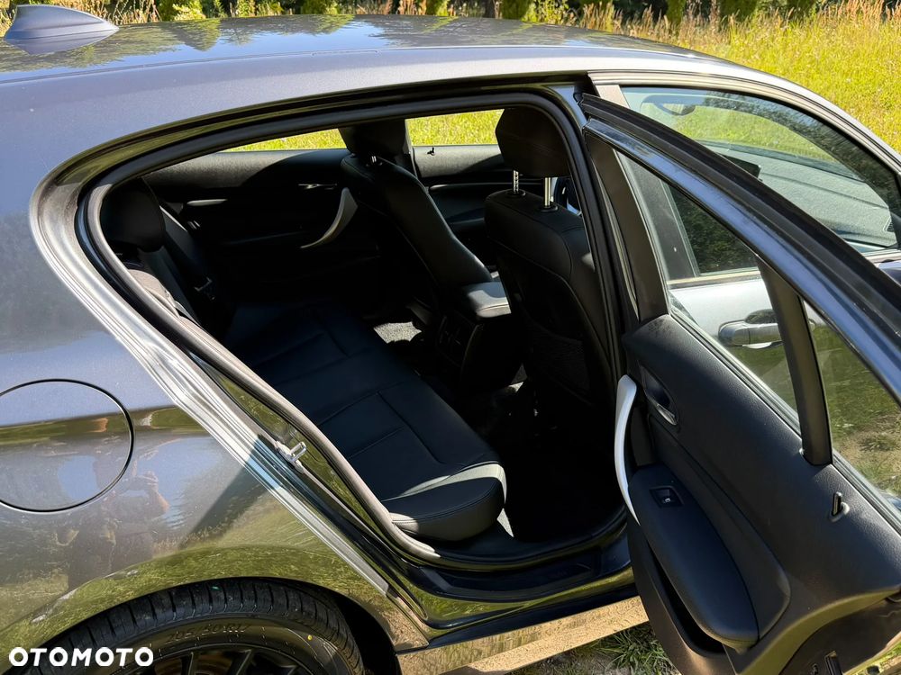 BMW Seria 1 125d - 36