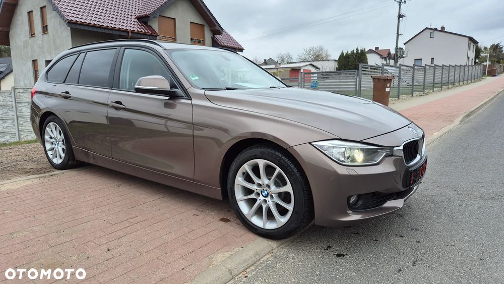 BMW Seria 3 318d - 2
