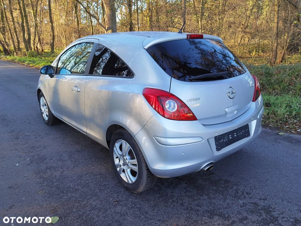 Opel Corsa 1.2 16V EcoFLEX Satellite - 3