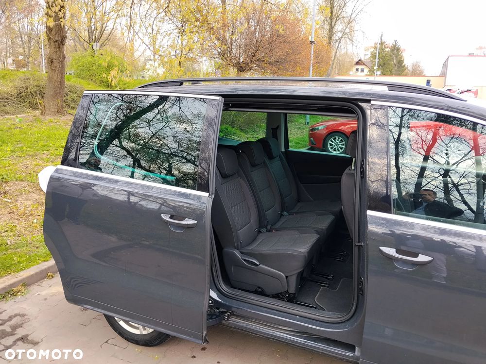 Volkswagen Sharan 2.0 TDI BMT Comfortline - 11