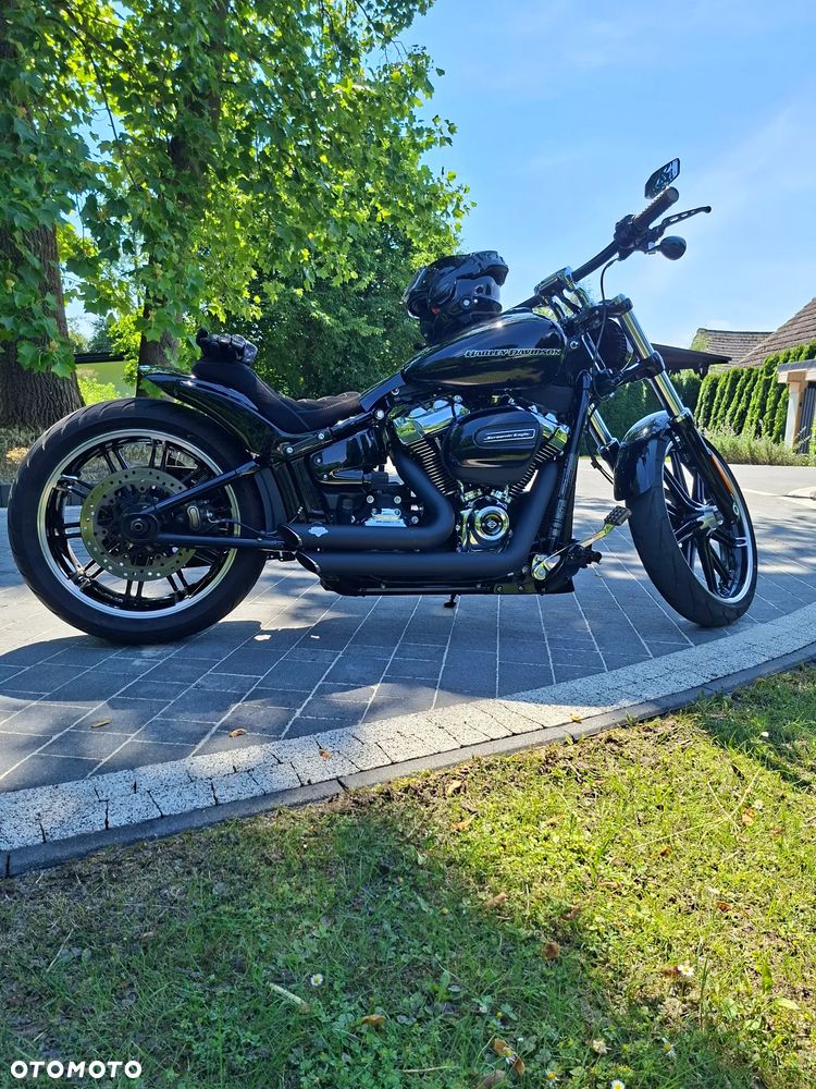 Harley-Davidson FXSB Breakout - 2
