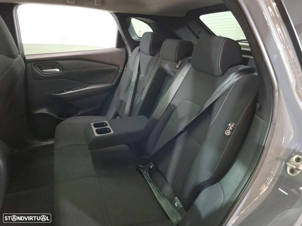 Nissan Qashqai 1.3 DIG-T Acenta — fotografia 7