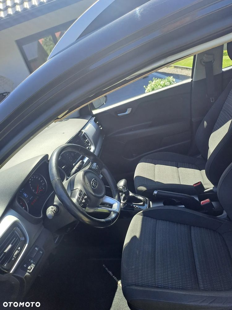 Kia Stonic 1.0 T-GDI 120 DCT OPF Edition 7 - 17