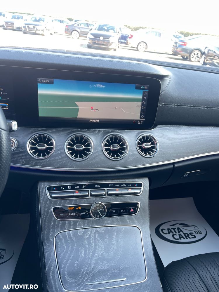 Mercedes-Benz CLS 350 d 4MATIC Aut - 32