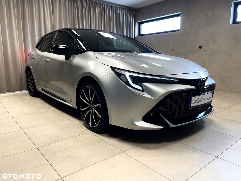 Toyota Corolla 2.0 Hybrid GR Sport Dynamic - 14