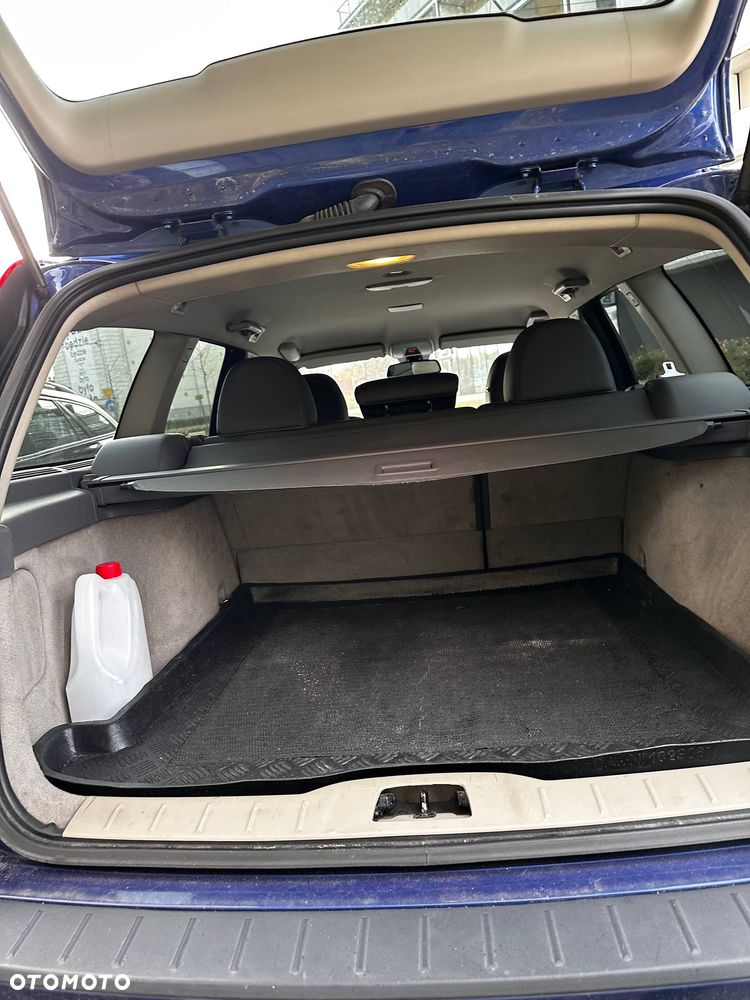 Volvo V50 2.0D Momentum - 8