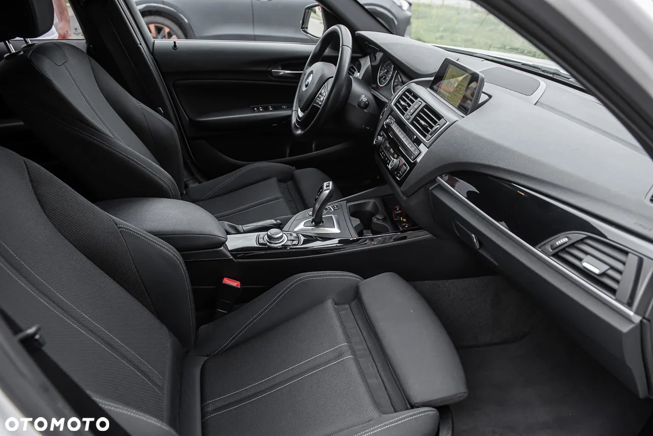 BMW Seria 1 116d Sport Line Shadow - 32