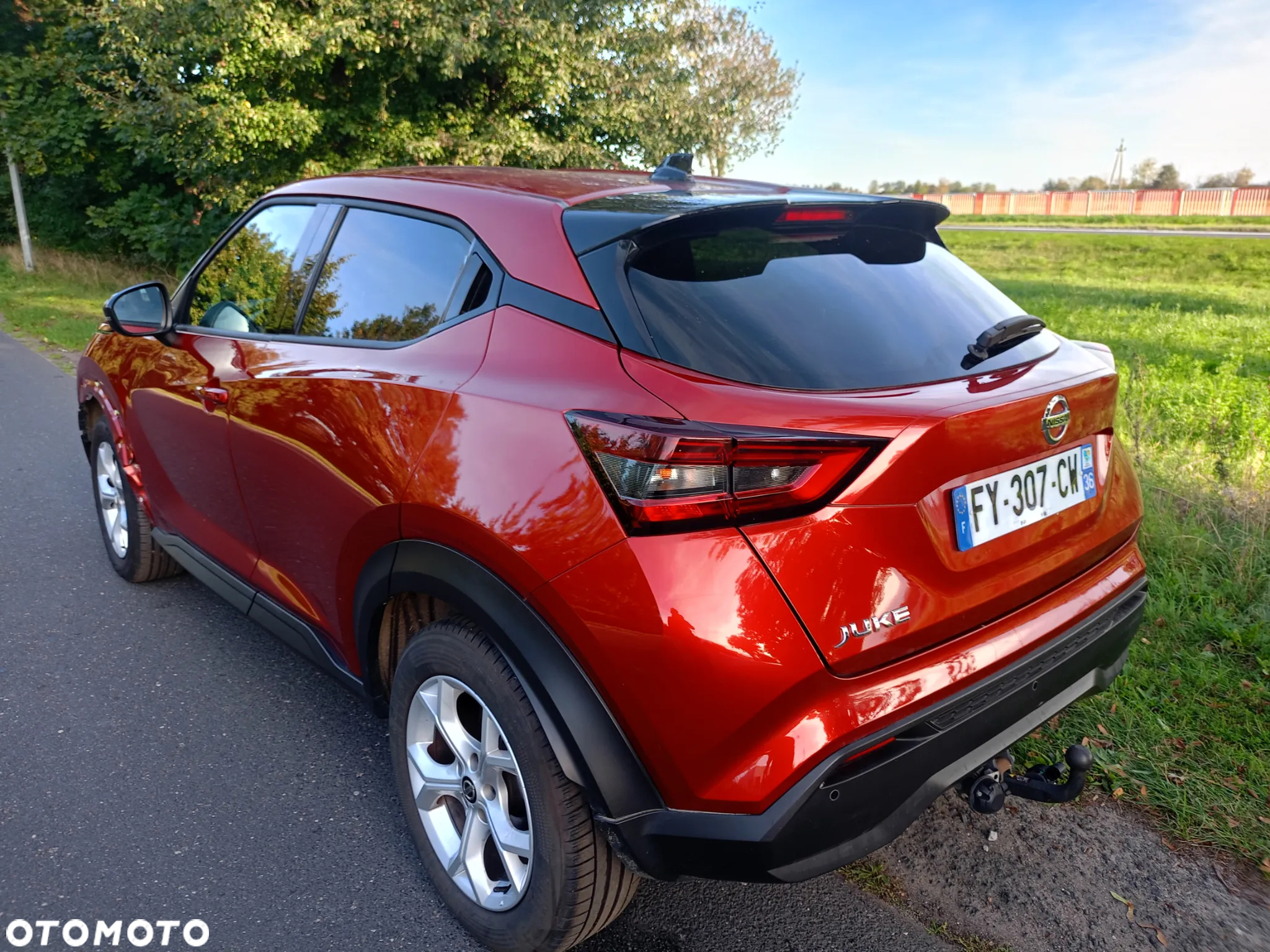 Nissan Juke 1.0 DIG-T DCT N-Connecta - 3