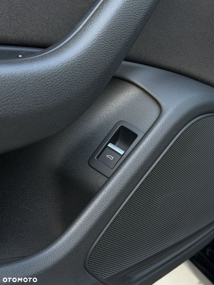 Audi A4 Avant 2.0 TDI - 15