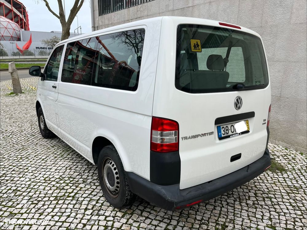 VW Transporter Transport 2.0 TDi 114 Extra AC BlueMotion - 4