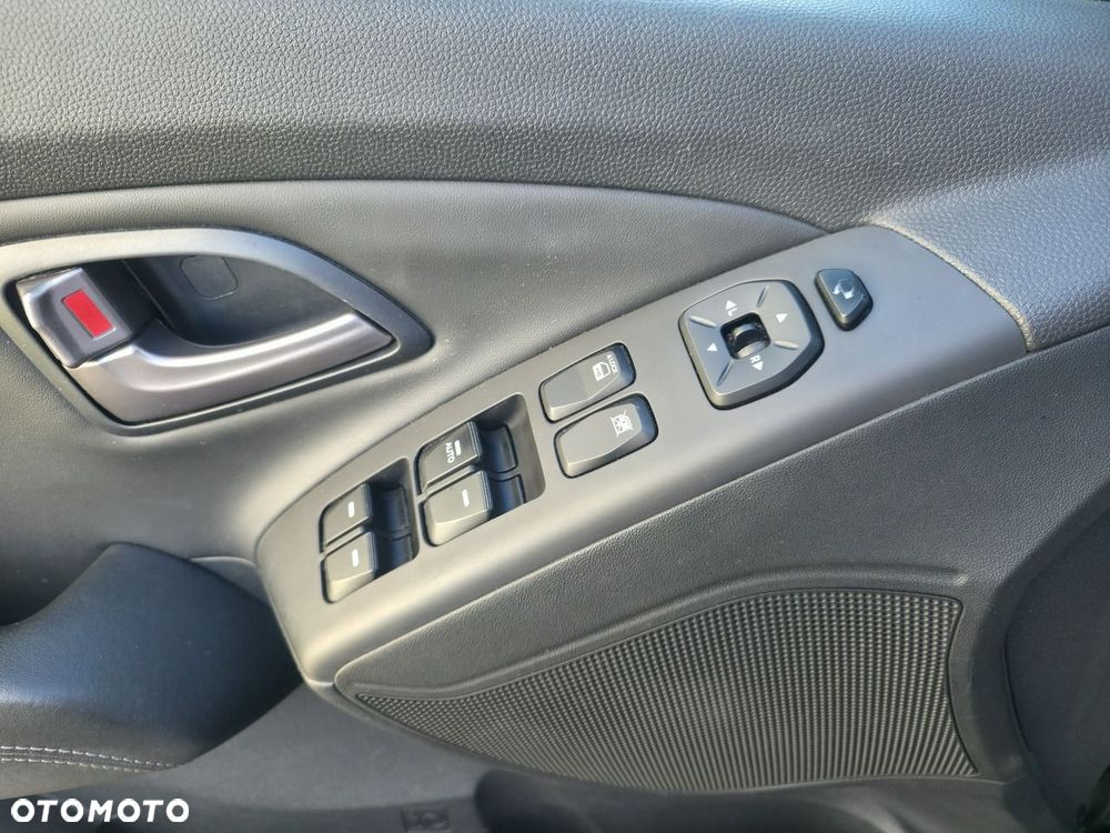 Hyundai ix35 - 25