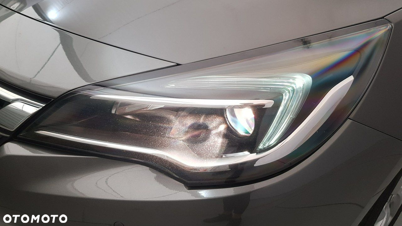 Opel Astra - 10